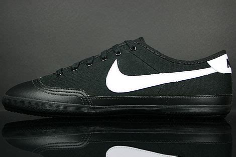 nike flash canvas schwarz weiß|canvas shoes for women Nike.